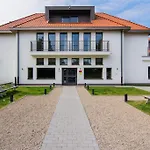 Westende - *